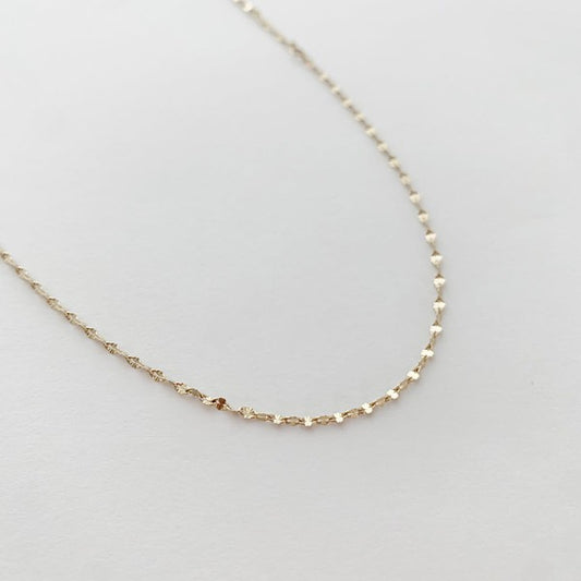 Esme Twisted Dainty Chain Necklace - lolaluxeshop