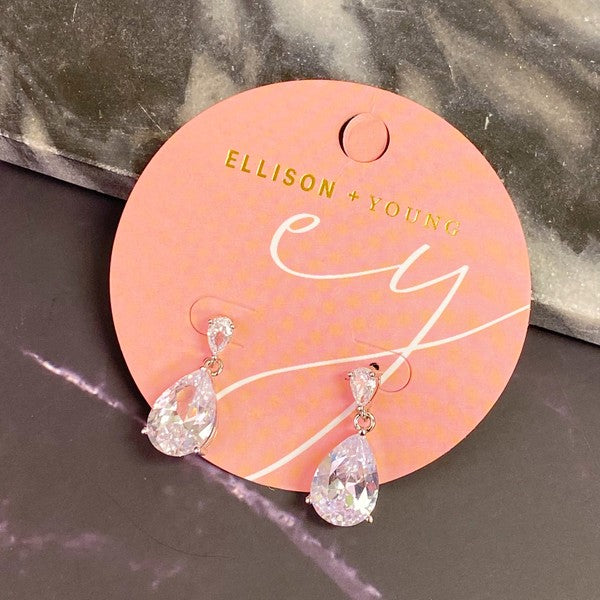 Crystal Clear Teardrop Earrings - lolaluxeshop