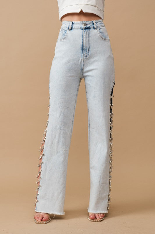 Cut Out At Side w/ Jewel Trim Stretch Denim Jeans - lolaluxeshop