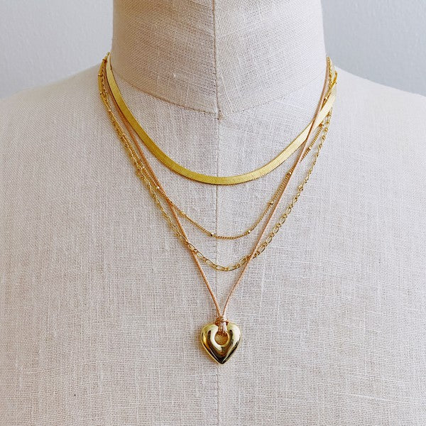 Perfectly Layered Heart And Chain Necklace - lolaluxeshop