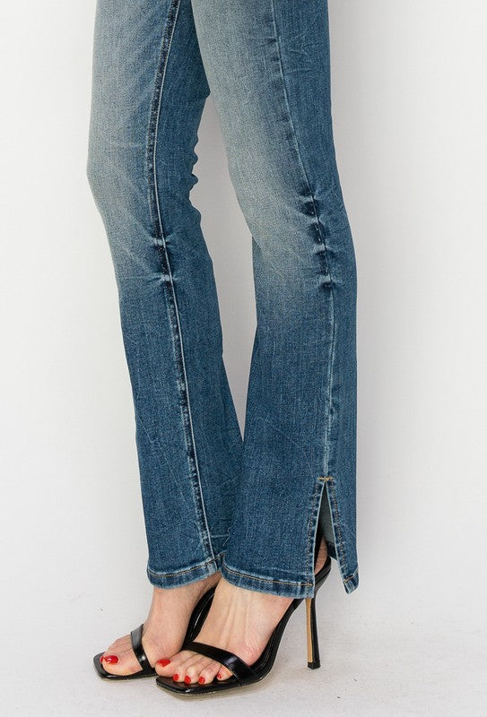HIGH RISE Y2K BOOT JEANS - lolaluxeshop