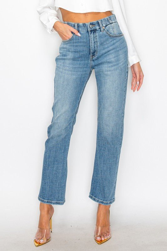 PLUS - TUMMY CONTROL HIGH RISE STRAIGHT JEANS - lolaluxeshop