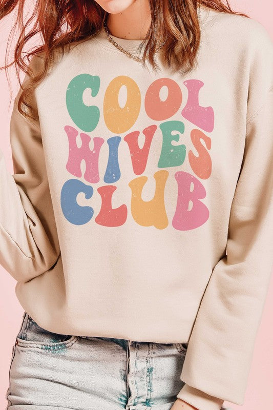 PLUS SIZE - COOL WIVES CLUB Graphic Sweatshirt - lolaluxeshop