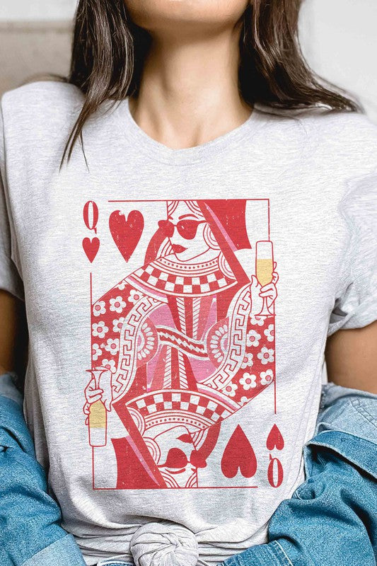 CHAMPAGNE QUEEN OF HEARTS Graphic T-Shirt - lolaluxeshop