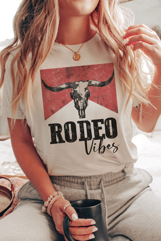 RODEO VIBES Graphic T-Shirt - lolaluxeshop