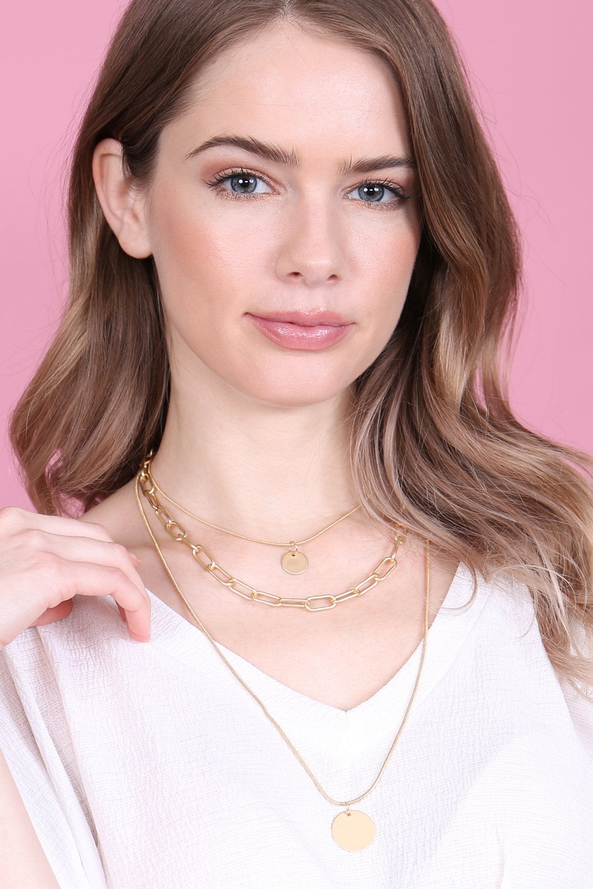 Hdn2639 - Chain Layered Pendant Necklace - LOLA LUXE