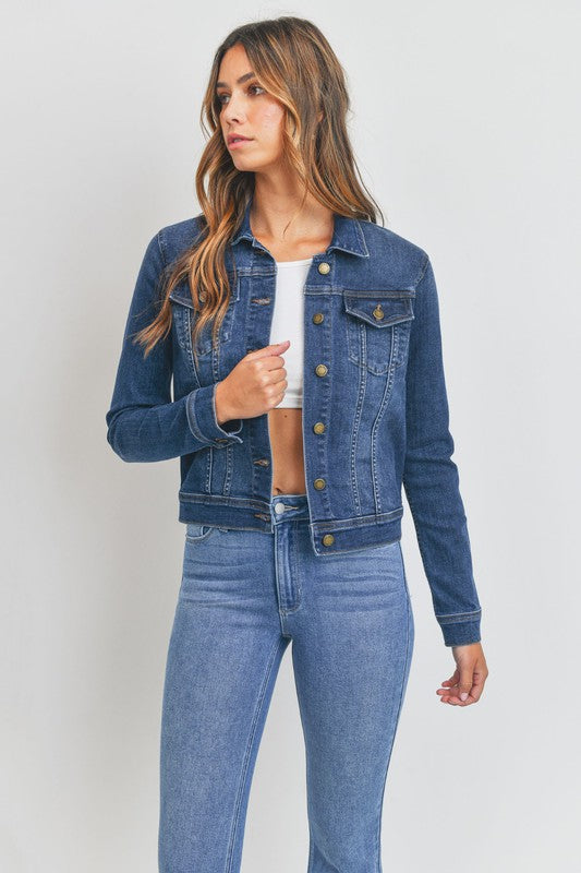 THE CLASSIC FIT DENIM JACKET - LOLA LUXE
