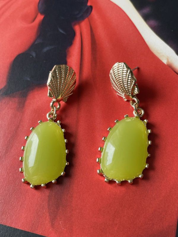 Vintage style yellow color retro earring - LOLA LUXE