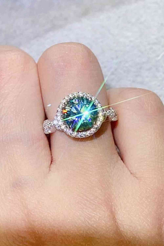 2 Carat Moissanite Emerald Green Ring - lolaluxeshop