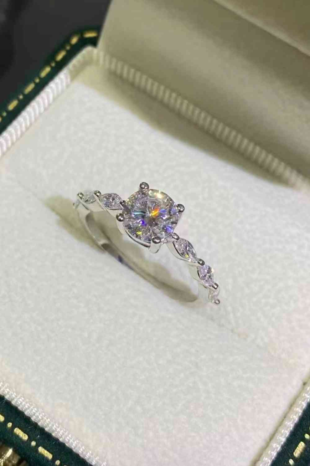 Now I See 1 Carat Moissanite Ring - lolaluxeshop