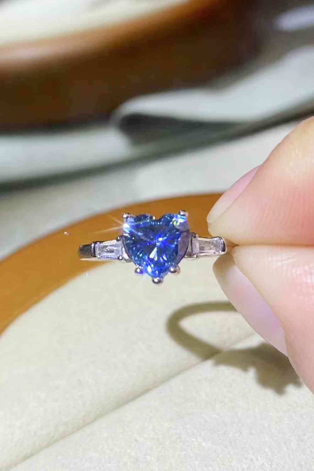 1 Carat Moissanite Heart-Shaped Platinum-Plated Ring in Blue - lolaluxeshop