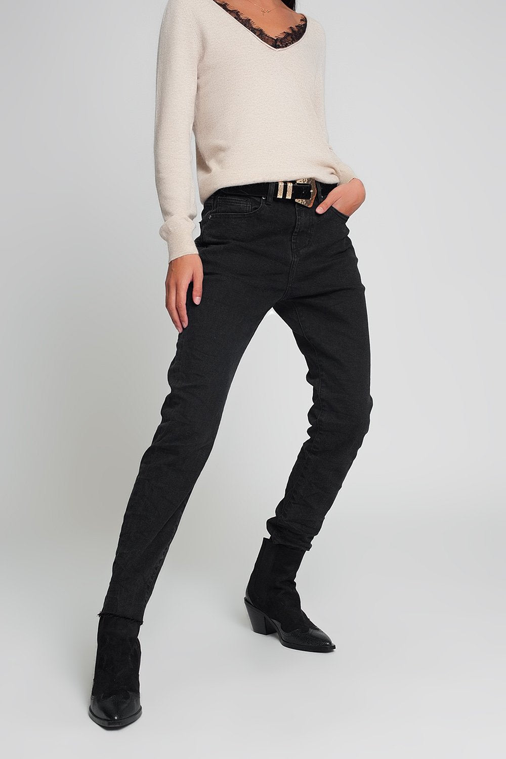 High Waisted Mom Jeans in Black - LOLA LUXE