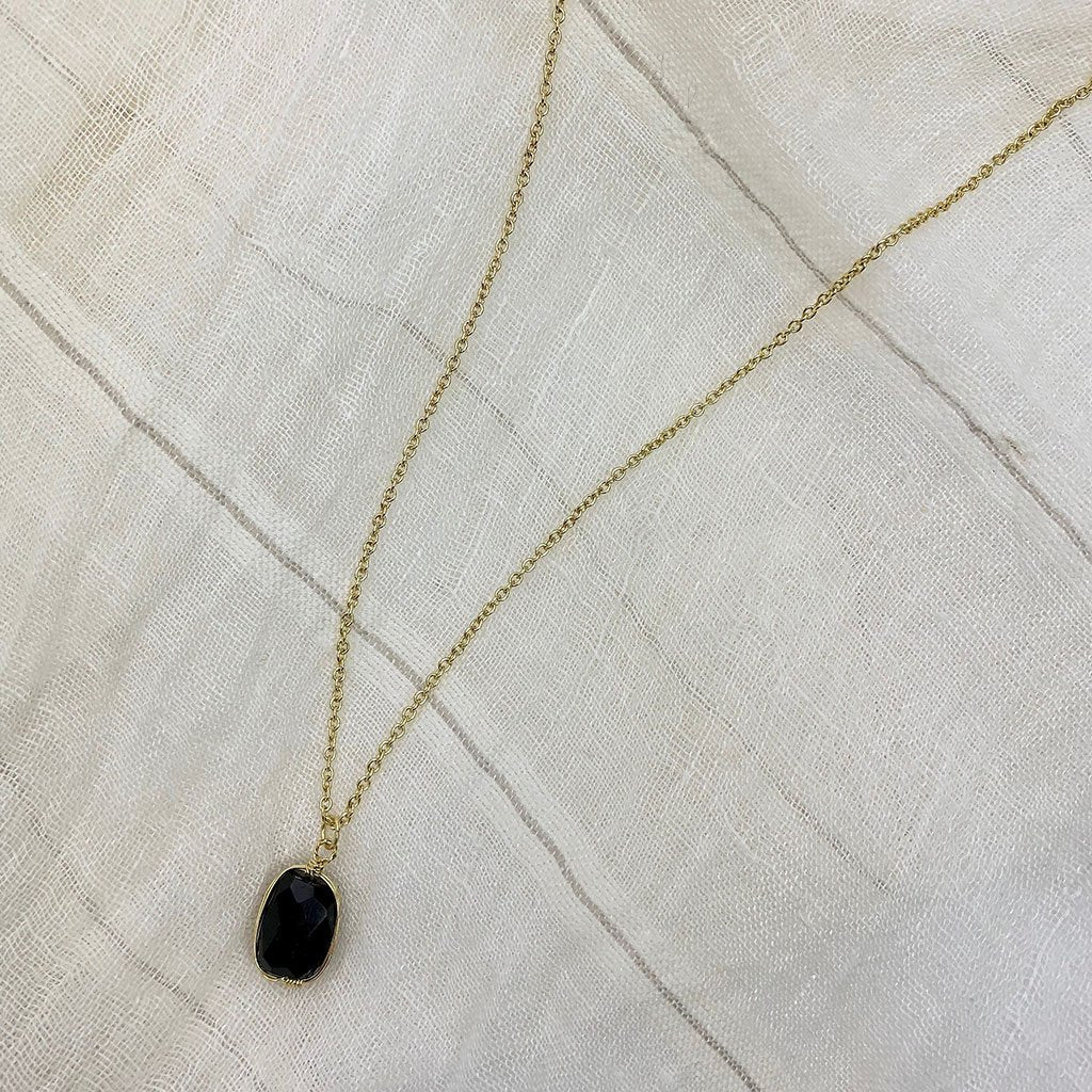 Black Quartz Pendant Necklace - LOLA LUXE