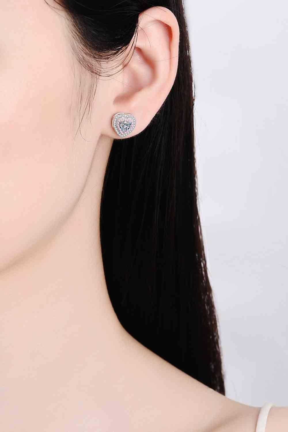 Moissanite Heart-Shaped Stud Earrings - lolaluxeshop