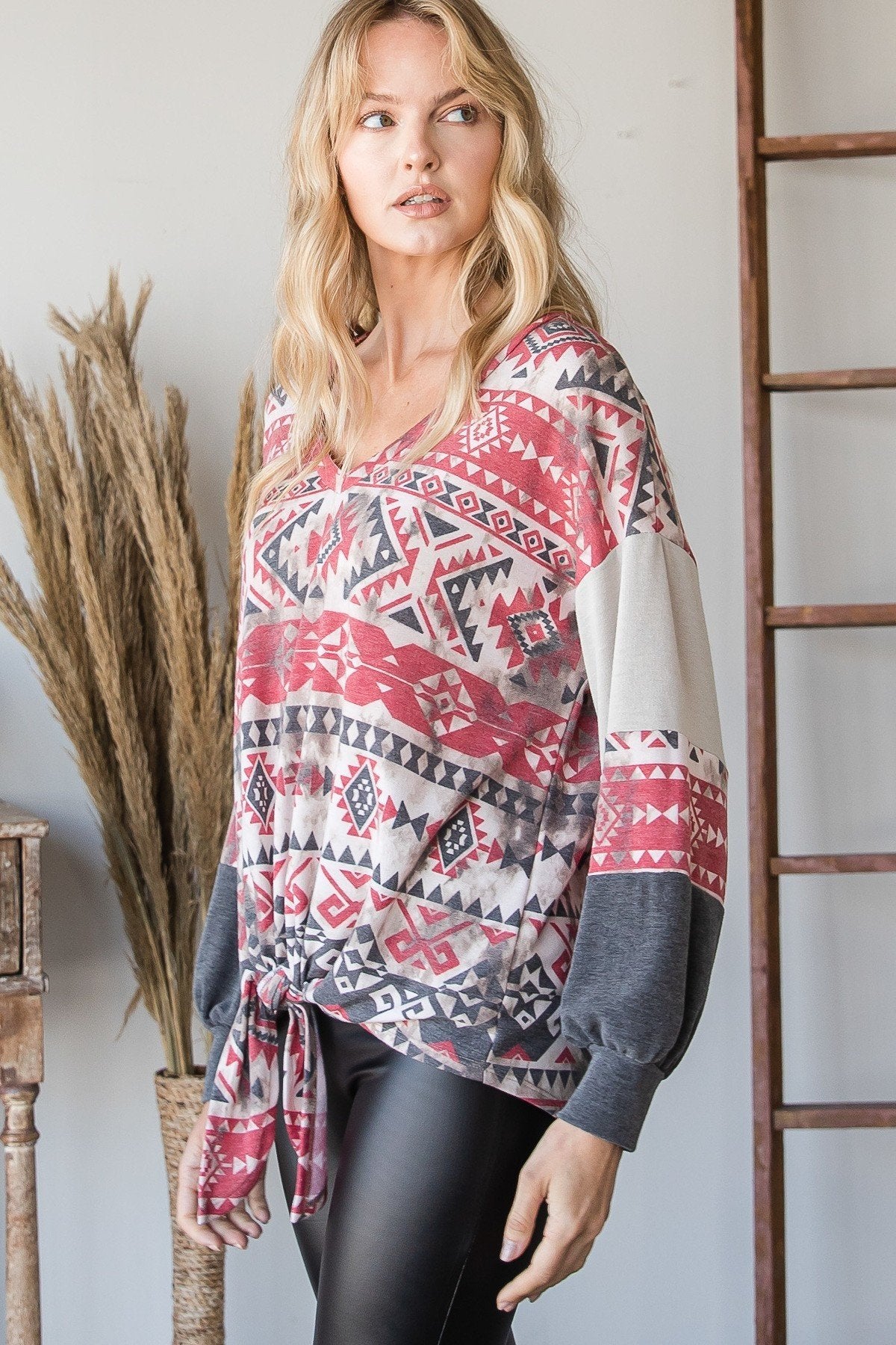 Beautiful Aztec Print Long Sleeve Sweater - LOLA LUXE