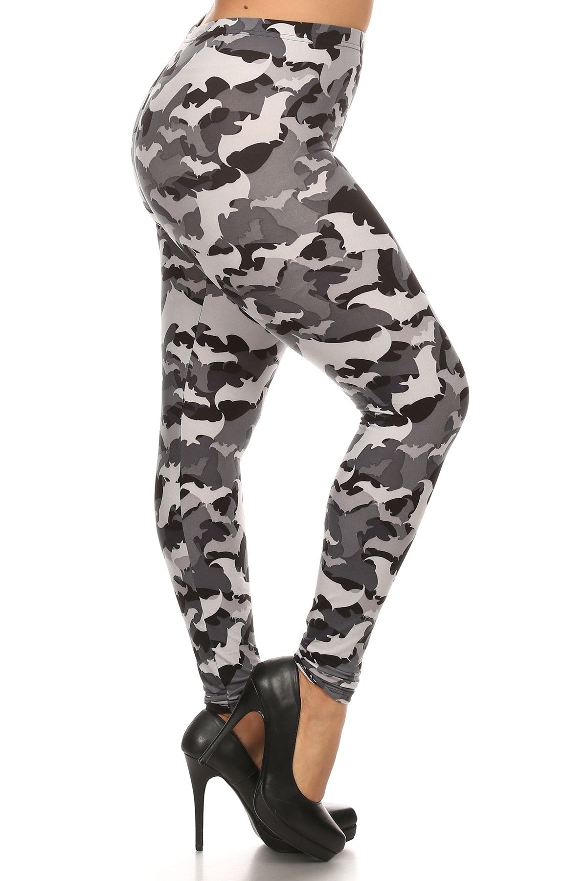 Plus Size Print, Full Length Leggings In A Slim Fitting Style With A Banded High Waist. - LOLA LUXE