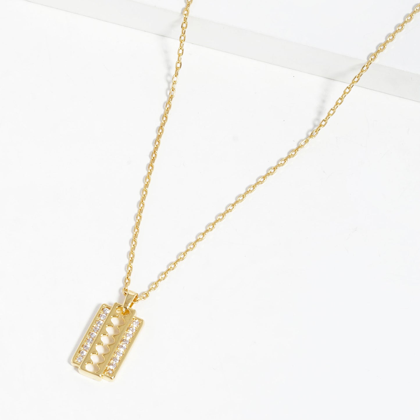Gold Dipped Pendant Necklace - lolaluxeshop