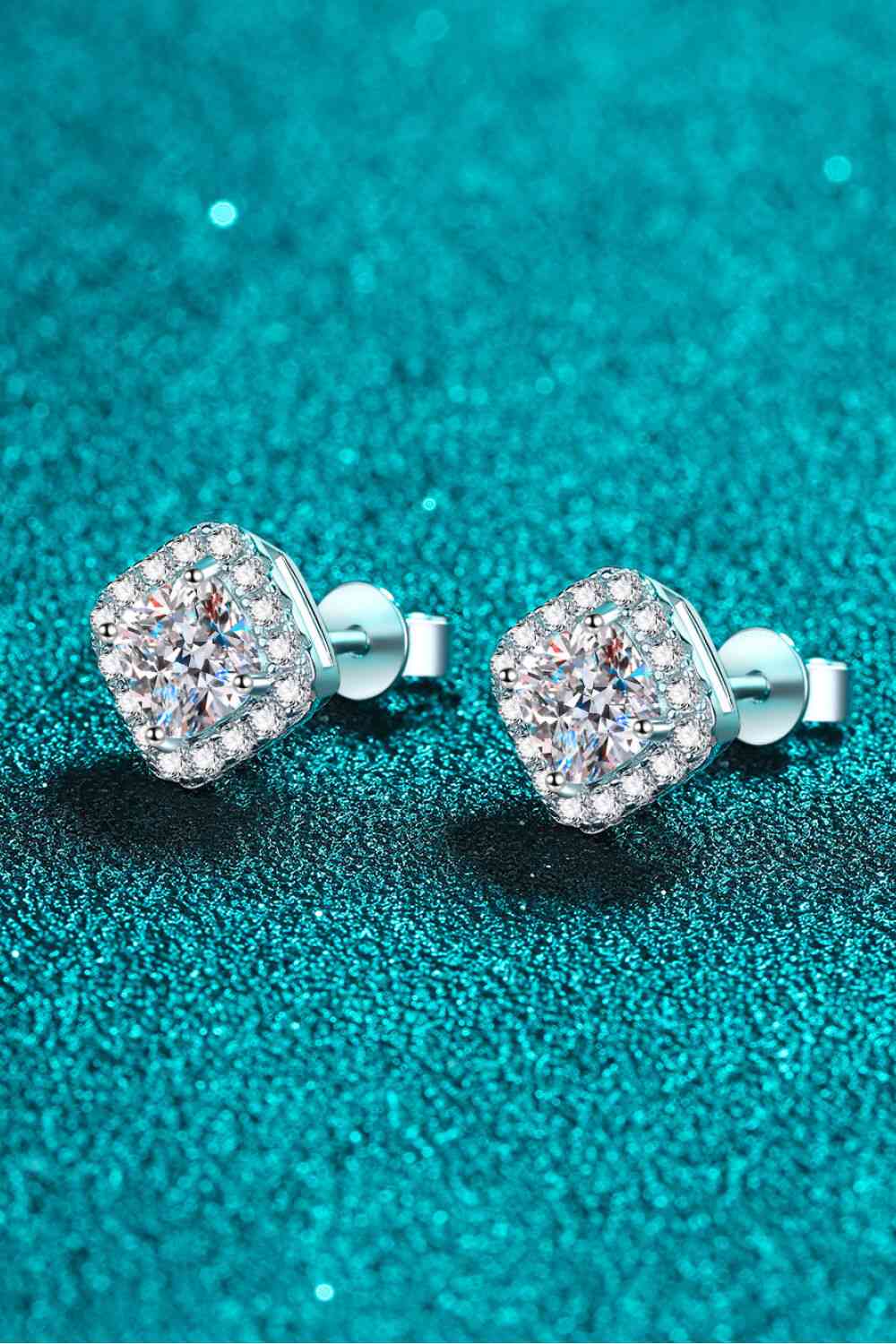 925 Sterling Silver Inlaid 2 Carat Moissanite Square Stud Earrings - lolaluxeshop
