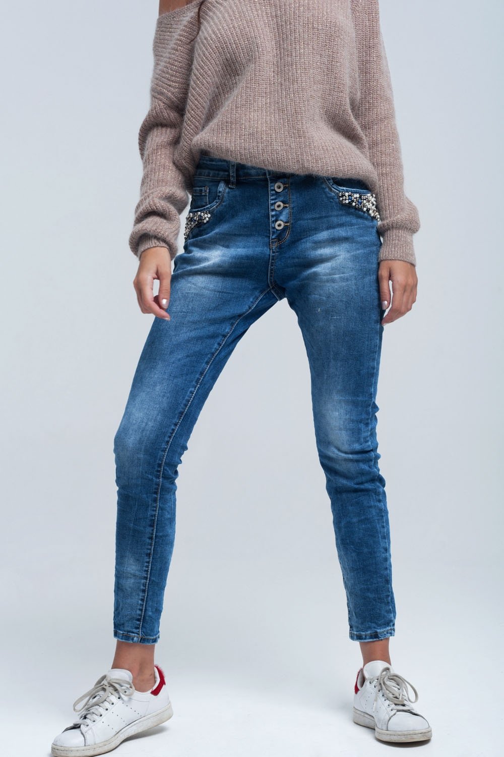 Blue Boyfriend Jeans With Pearls - LOLA LUXE